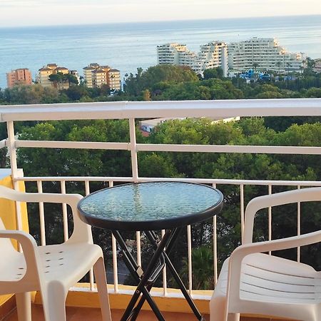 Hercules Paradise 531 Apartamento Con Vistas Al Mar Mediterraneo En Benalmadena A Pasos Del Centro Y Su Vibrante Zona Comercial Disfruta De Una Experiencia Unica En La Costa Del Sol Malaga Andalucia Well-Connected To The Airport 외부 사진