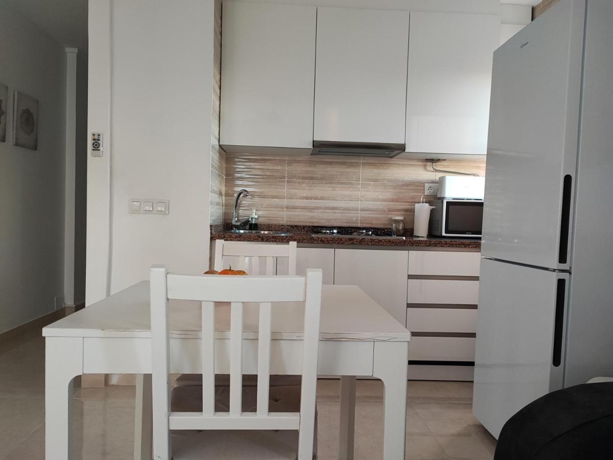 Hercules Paradise 531 Apartamento Con Vistas Al Mar Mediterraneo En Benalmadena A Pasos Del Centro Y Su Vibrante Zona Comercial Disfruta De Una Experiencia Unica En La Costa Del Sol Malaga Andalucia Well-Connected To The Airport 외부 사진